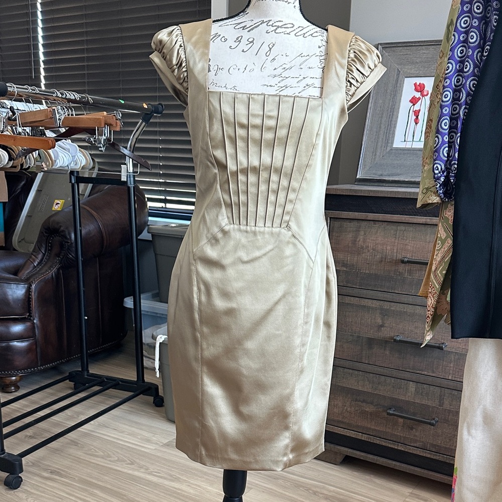 Laundry By Shelli Segal Gold Pleated Mini Dress